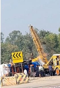 Hathras: Tanker falling down from incomplete bridge could have been a big accident