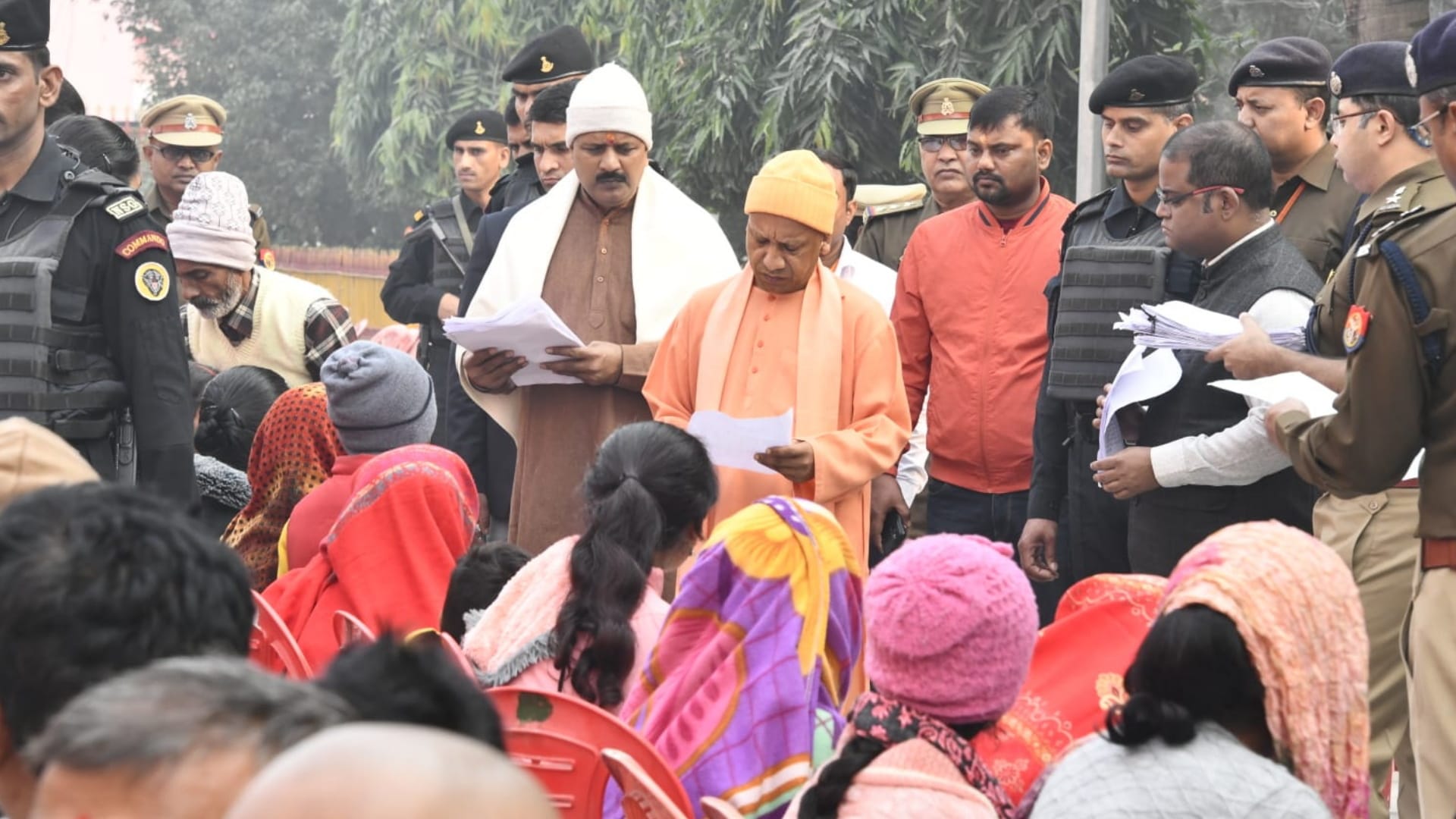 CM Yogi heard complaint in Gorakhpur
