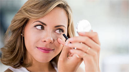 Makeup Tips use these beauty product with safety this harm your skin
