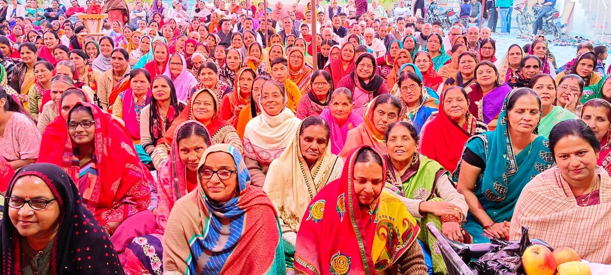 God incarnates to do welfare of the world: Acharya Rajneesh