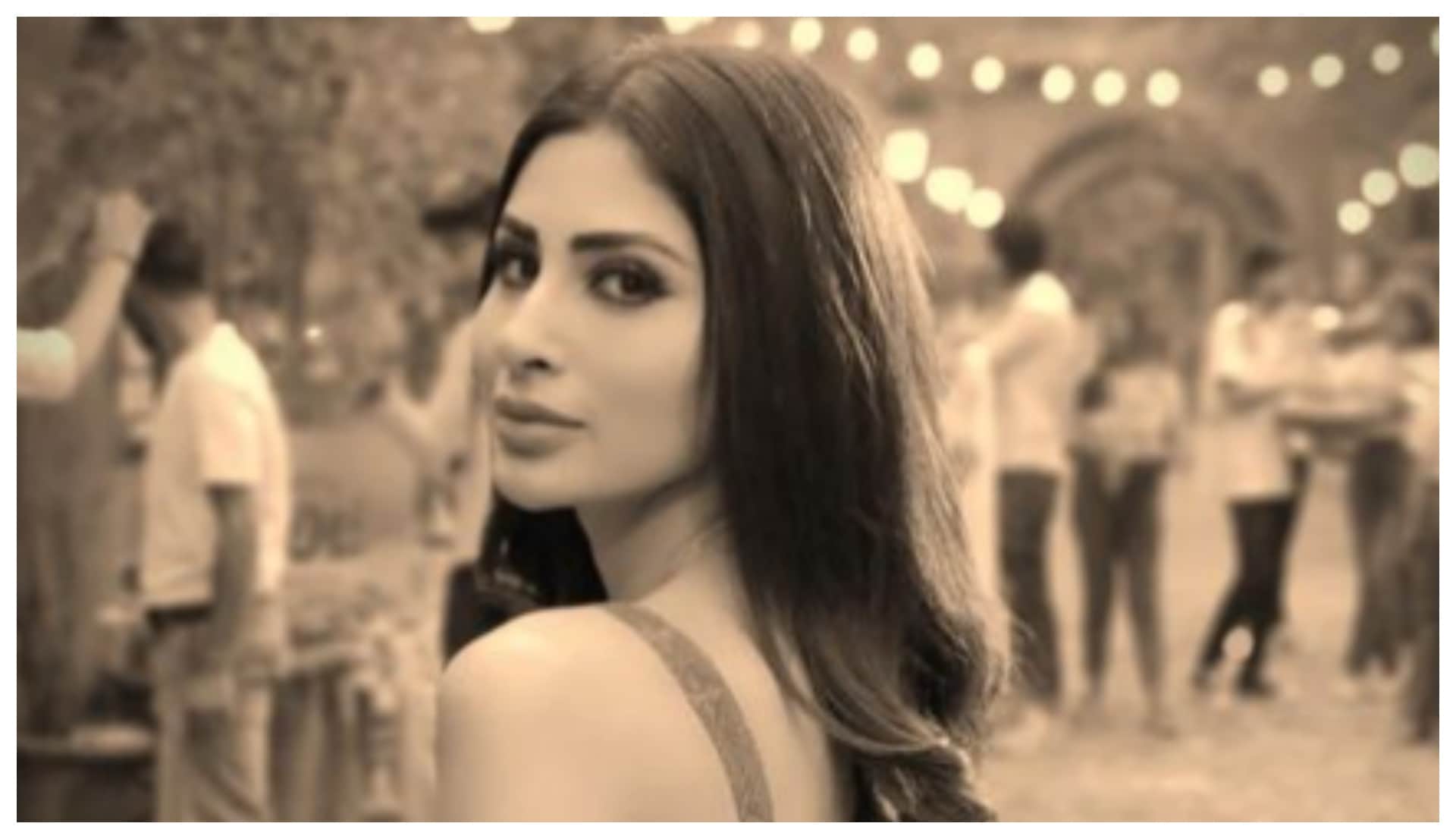 Malaika Arora bold looks Mouni Roy Aditi Rao Hydari Sonakshi Sinha Monalisa Pictures