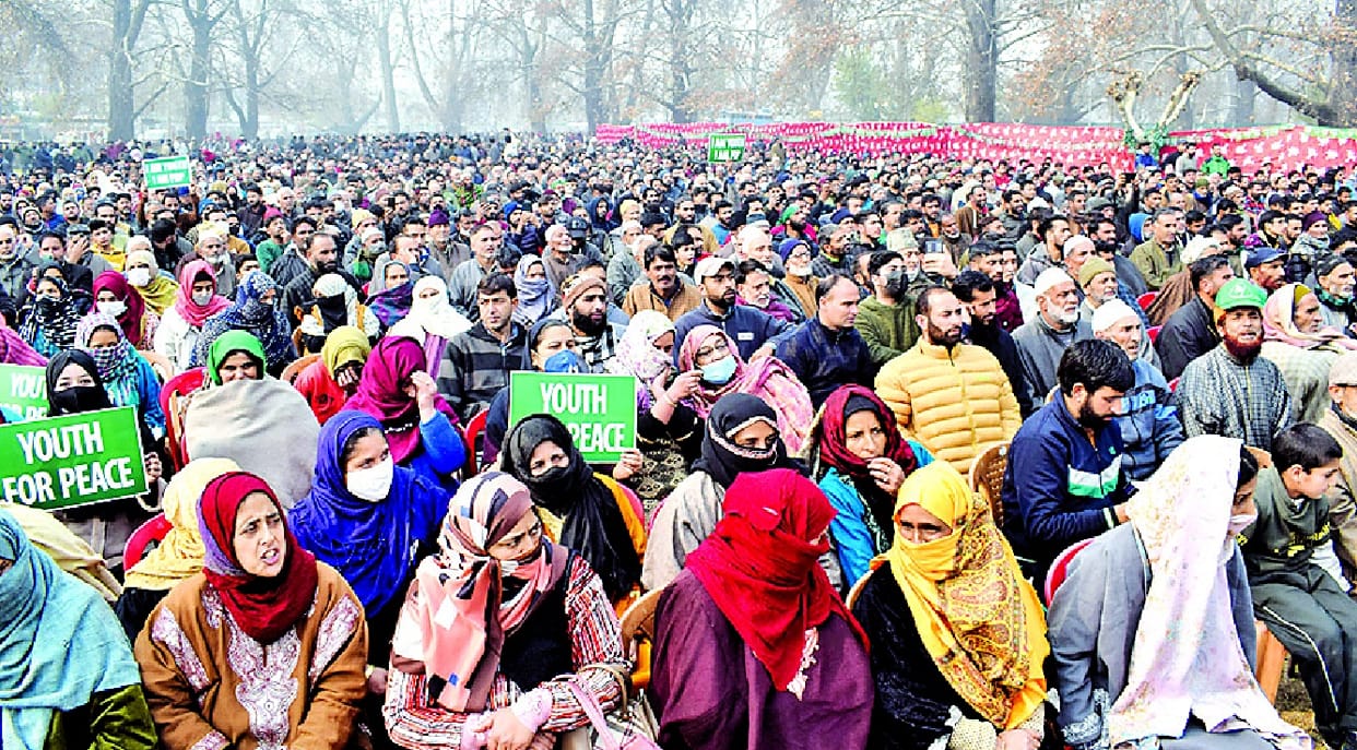 PDP chief Mehbooba said, youth Jammu Kashmir should participate in elections