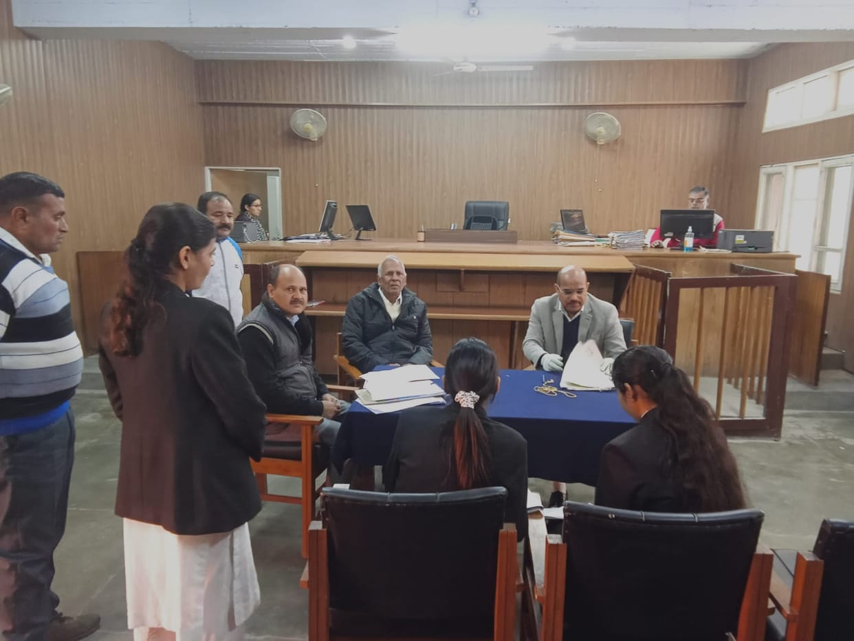 Hearing of 5163 cases in Lok Adalat, disposal of 1996
