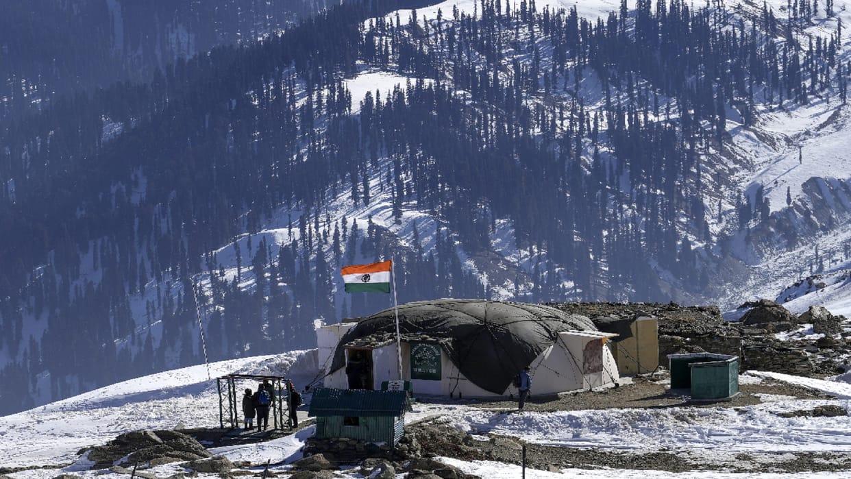 Mercury below zero at many places in Kashmir, Drass temperature reached minus 11.6 degrees