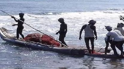 श्रीलंकाई नौसेना ने भारतीय मछुआरों को किया गिरफ्तार