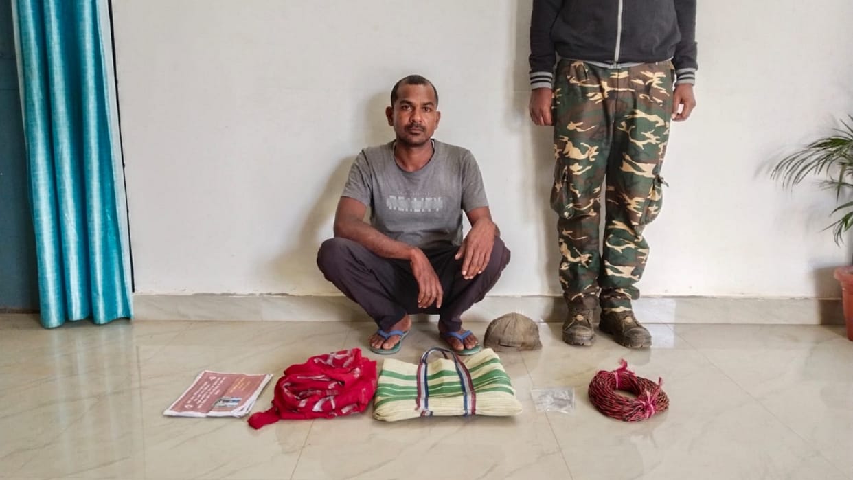 chhattisgarg nxalites supplier arrested for providing ied making material