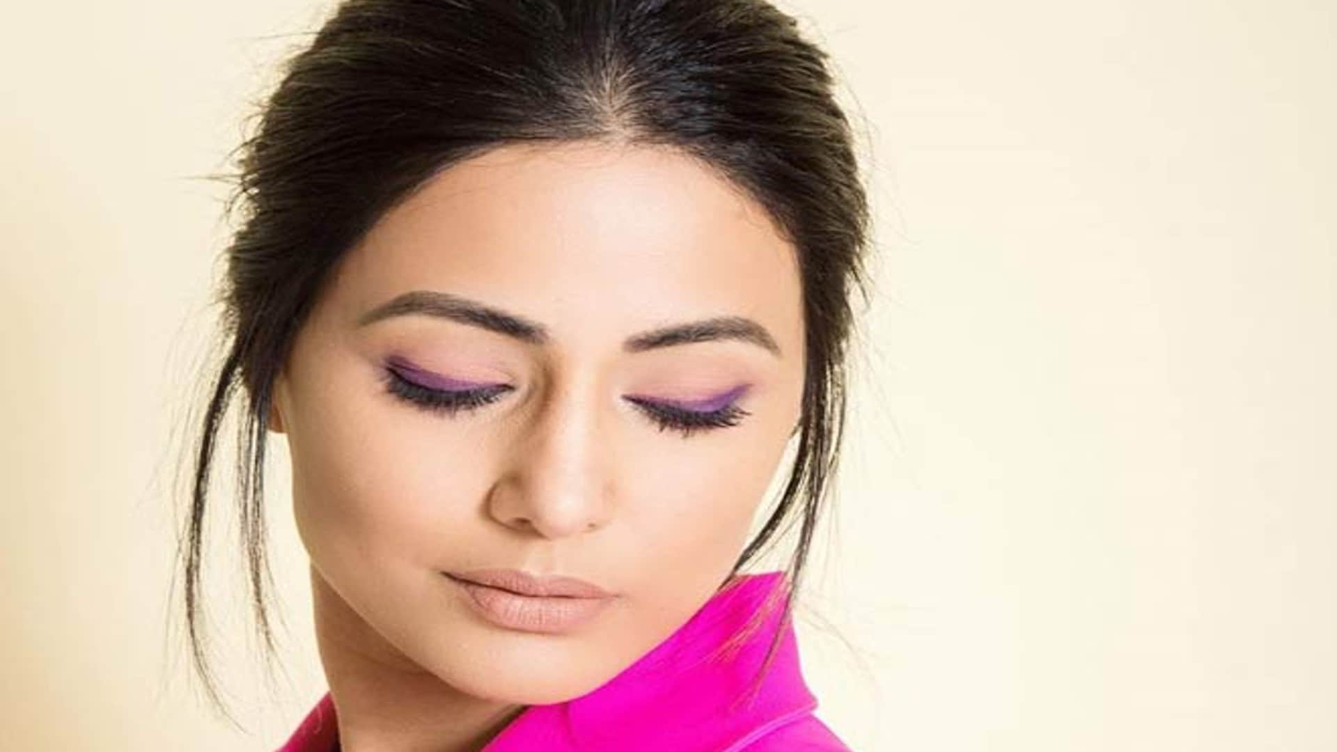 Eye Makeup Tips Colorful Eyeliner Looks Inspired By Hina Khan Kriti Sanon See Photos