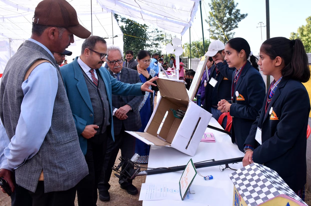Students displayed models made on different techniques