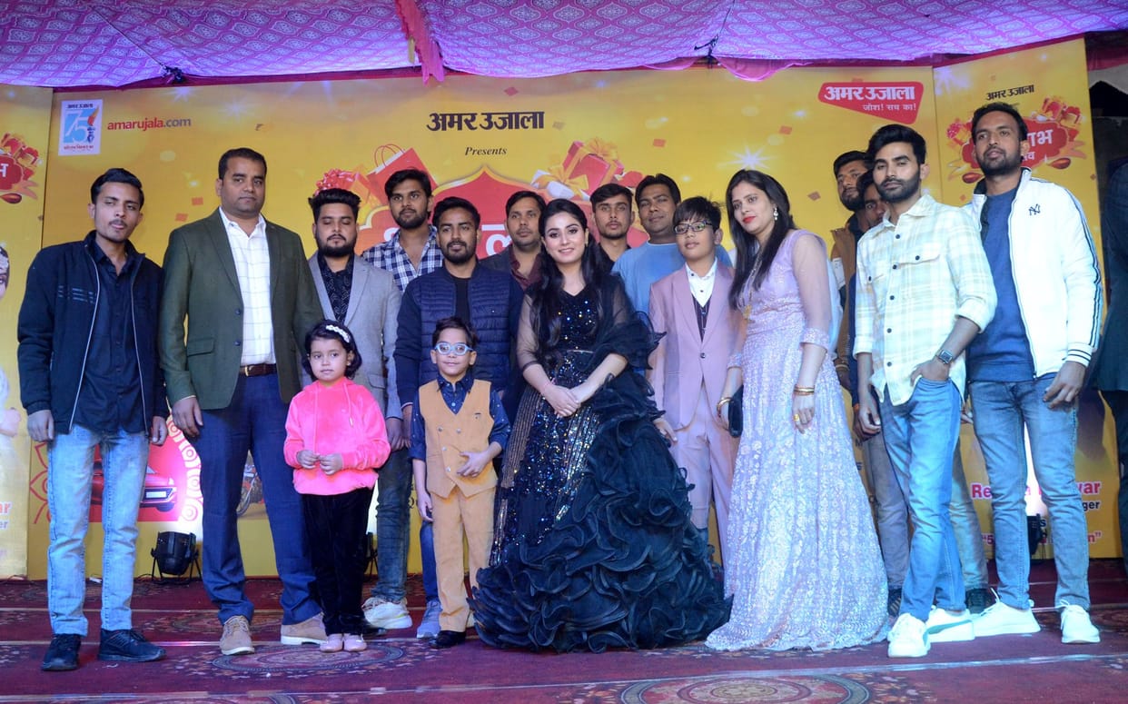 Aligarh dances on Haryanvi singer Renuka's '52 gaj ke daman'