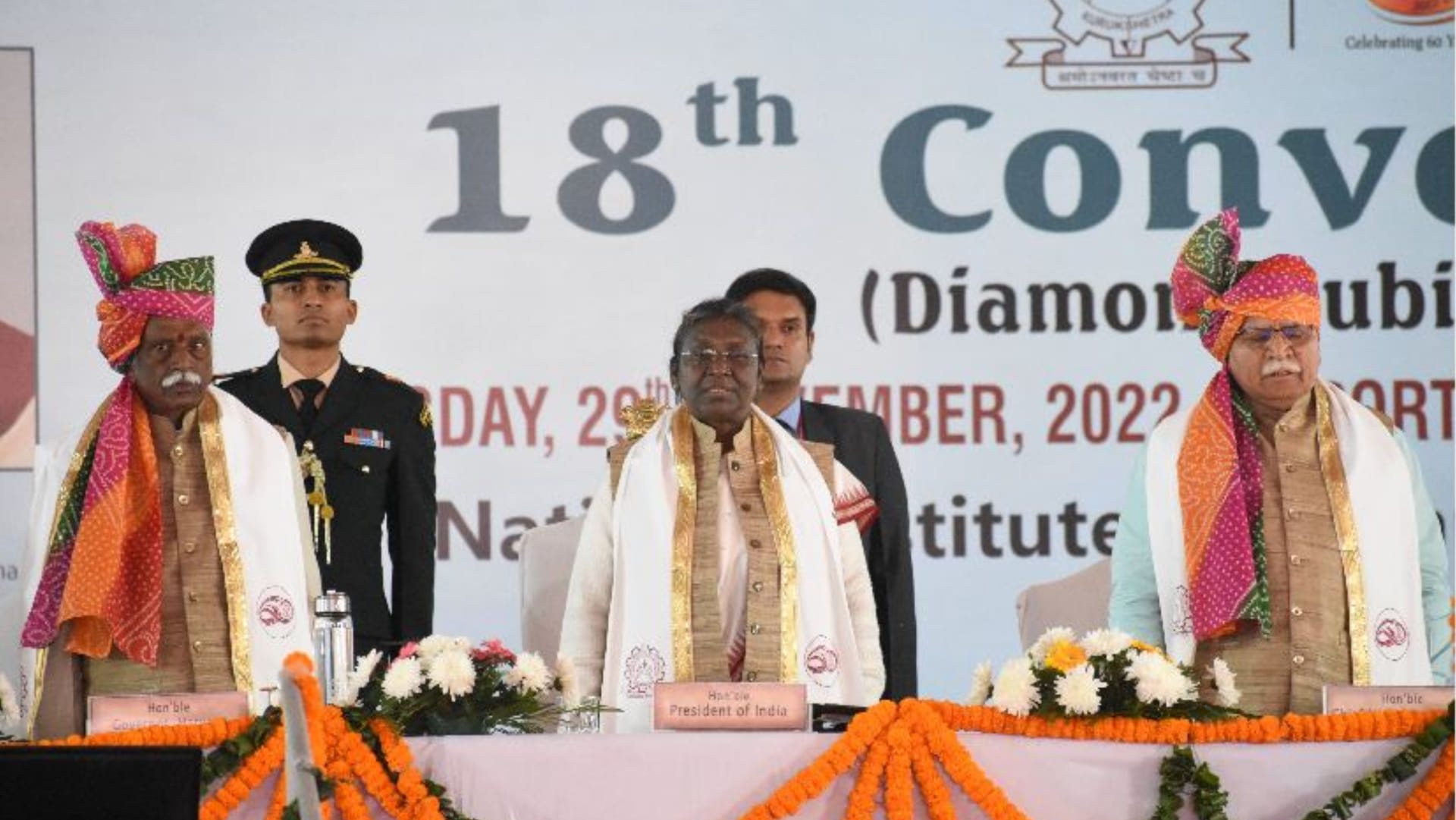 NIT students arrived in the traditional dress of Khadi Kurta Pajama to receive degree from the President