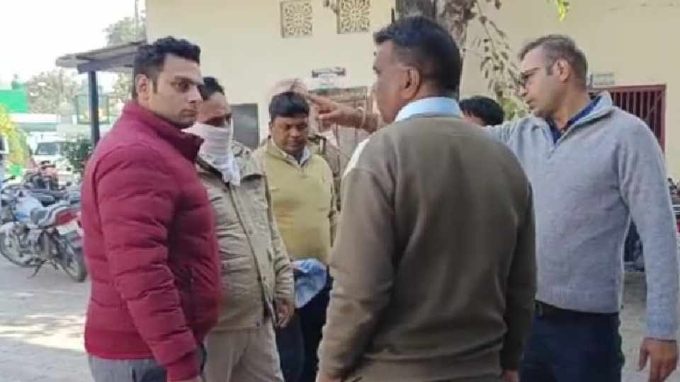 ASI arrested for taking bribe in Ludhiana