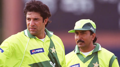 Former Pakistan Captain Saleem Malik Reacts To Wasim Akram allegations "Treated Me Like A Servant"