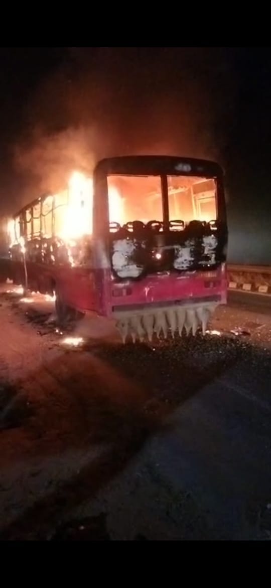 Roadways bus going from GT Road Highway to Delhi caught fire, 54 passengers narrowly escaped