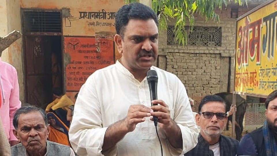 Minister Aseem Arun targets Samajwadi Party in Mainpuri