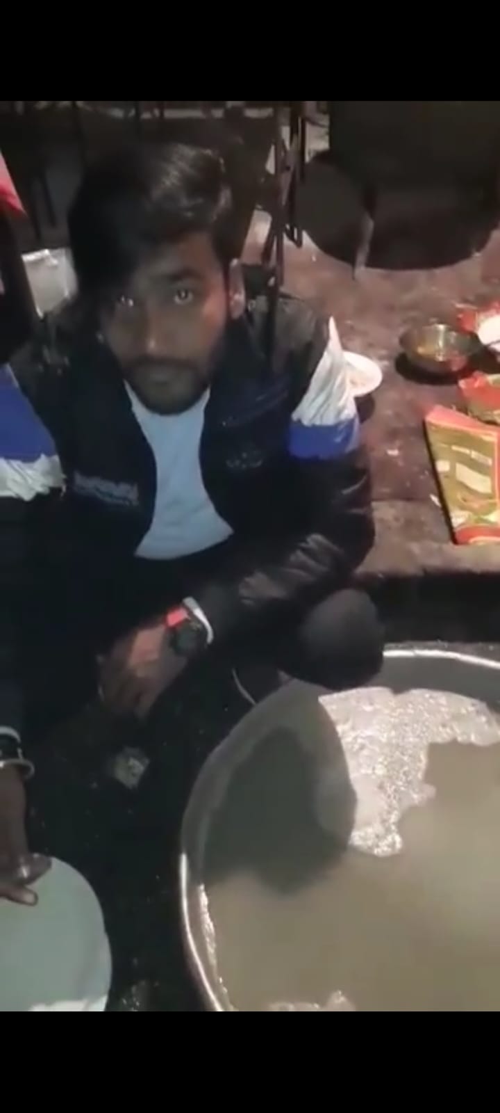 Bhopal News: MBA student came to eat food at the wedding uninvited, got punished for washing utensils