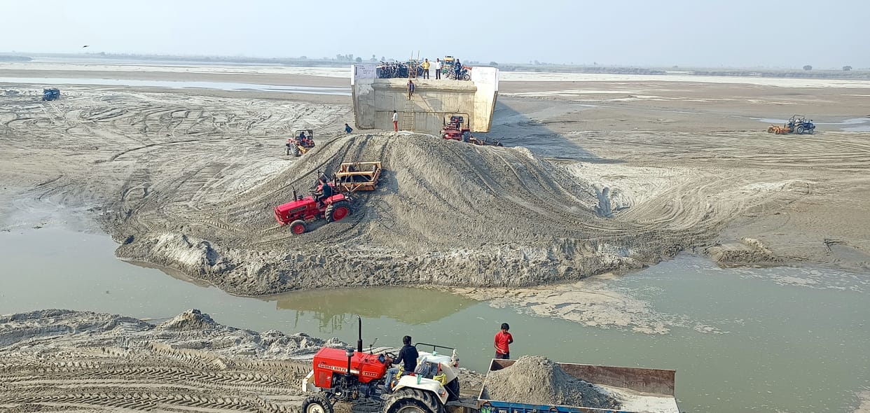 Construction of approach road of Hastinapur Ganga bridge started
