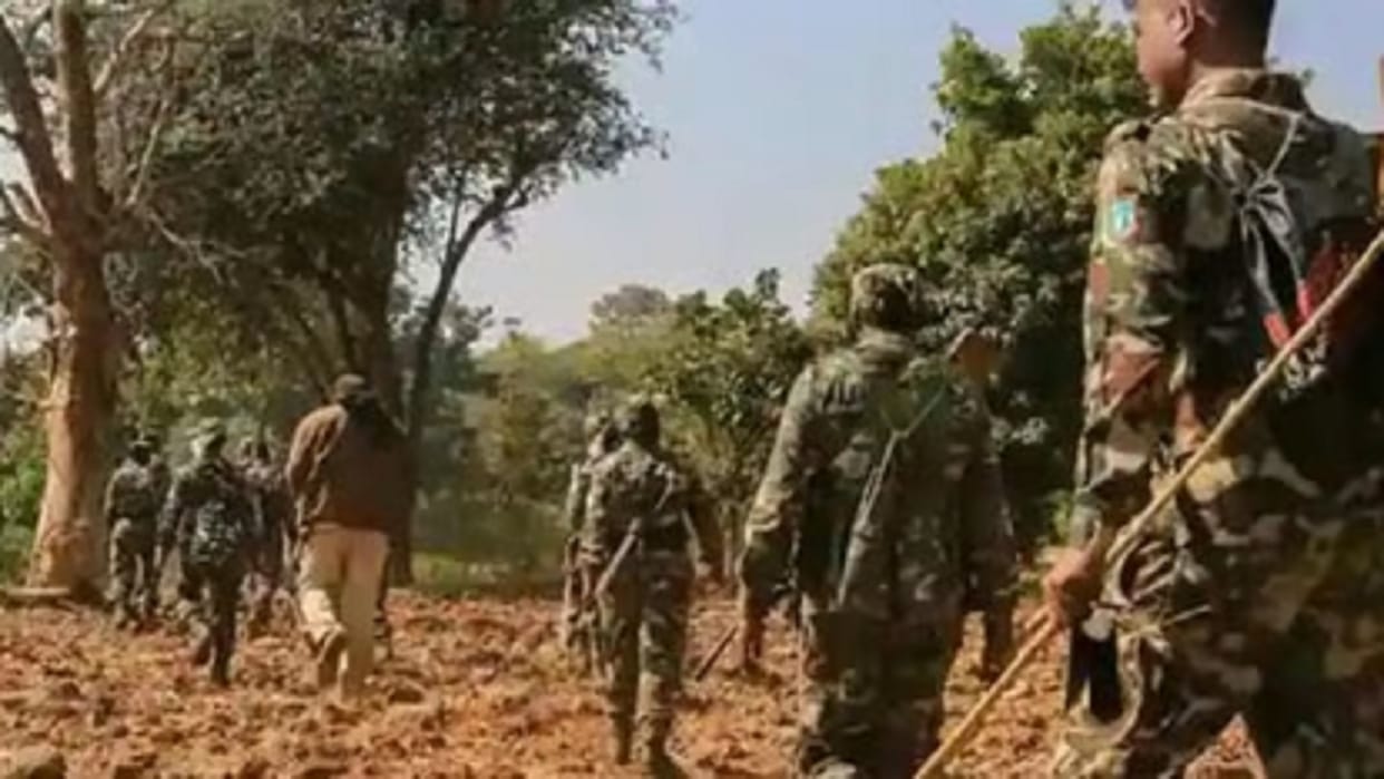 Chhattisgarh Naxalite Fled After An Encounter With DRG In Bijapur