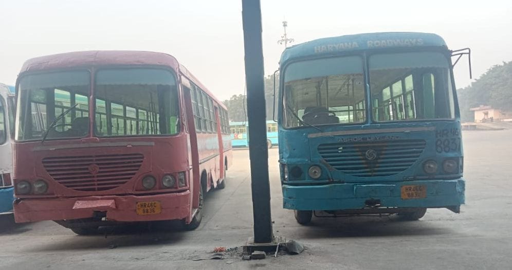 Rain basera being made for 2 city buses of roadways