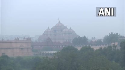 Pollution Plight : ग्रैप-2 में सख्ती- हॉटस्पॉट में एक हफ्ते तक AQI 400 के पार तो निर्माण कार्य होंगे बंद If AQI crosses 400 in hotspot, construction work will be stopped for a week