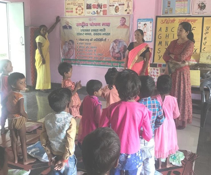 Hardoi, The children will get hot food again at the center