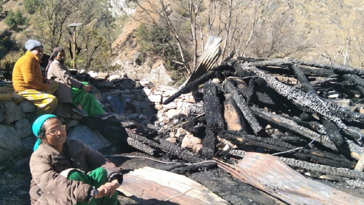 Kinnaur: Two storey house burnt to ashes, 60-year old man also scorched