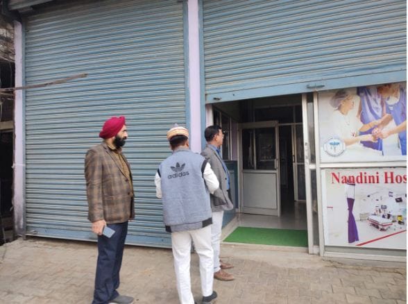 Hathras: Nandani Nursing Home sealed, operator and doctor escaped