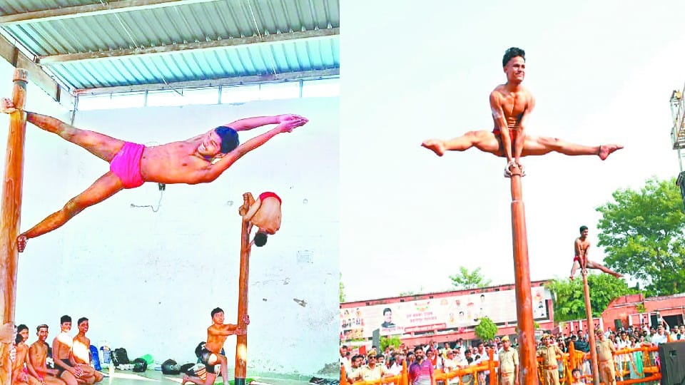 Players doing amazing stunts in Mallakhamb sport in Agra