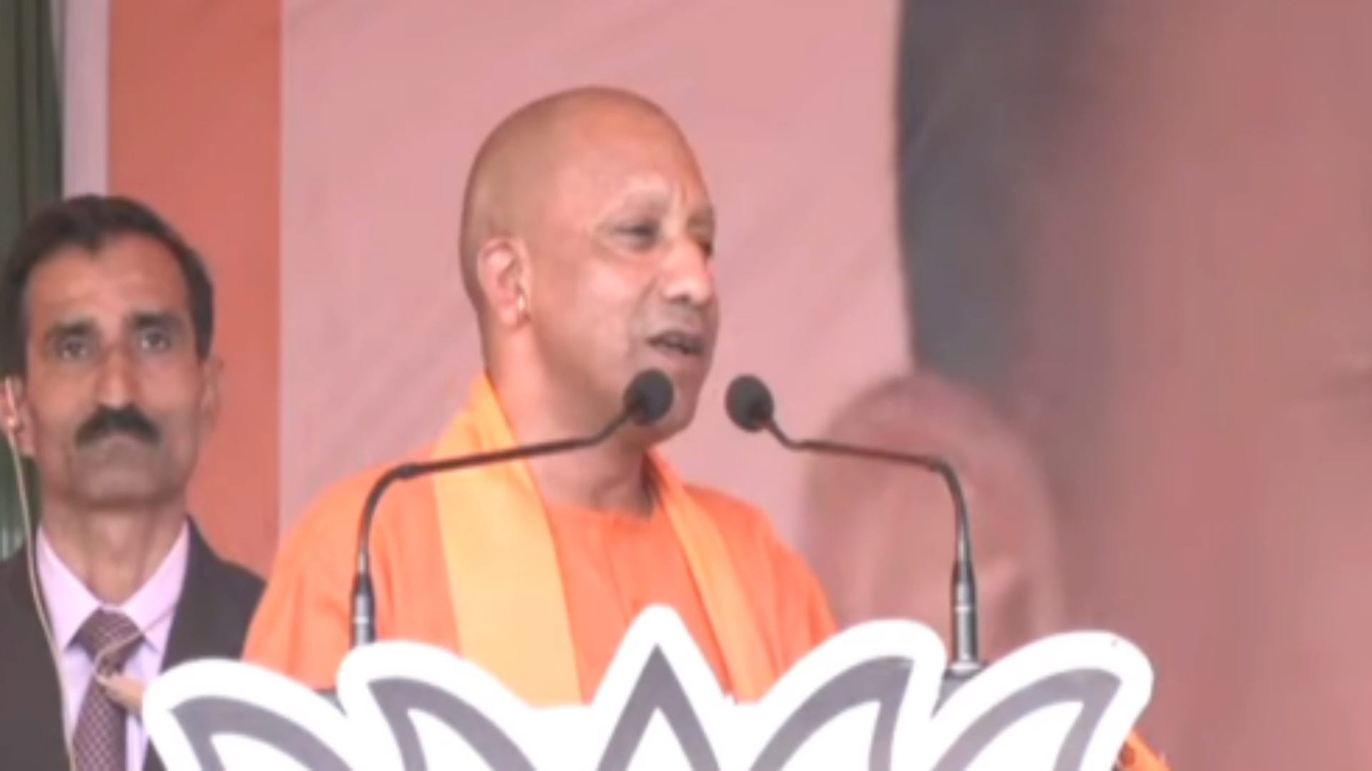 Khatauli By Election: CM Yogi Attacks SP-RLD from the stage, five points