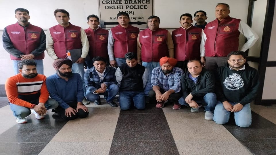 Delhi Crime News Fake visa racket busted