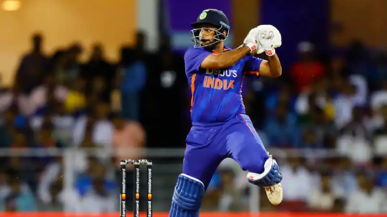 Congress MP Shashi Tharoor Weighs In On Sanju Samson Being Dropped Supported indian wicketkeeper