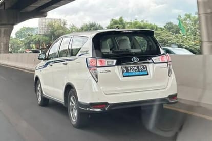 Toyota Innova Electric MPV Spied For The First Time During Testing in Indonesia News in Hindi