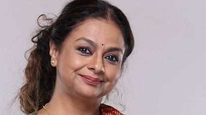 Neelima Azeem Birthday Special Know about shahid kapoor mother career love life three marriage and divorce