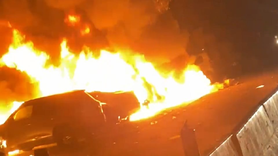 Delhi s Sadar Bazar Chowk caught fire near 12 Tuti Chowk