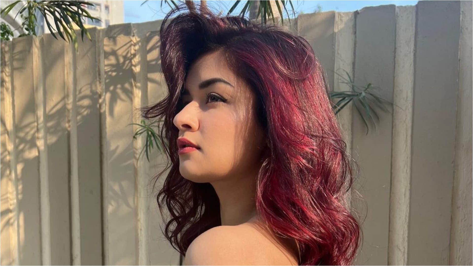 avneet kaur wear red off shoulder top with tight fitting skirt for latest photoshoot