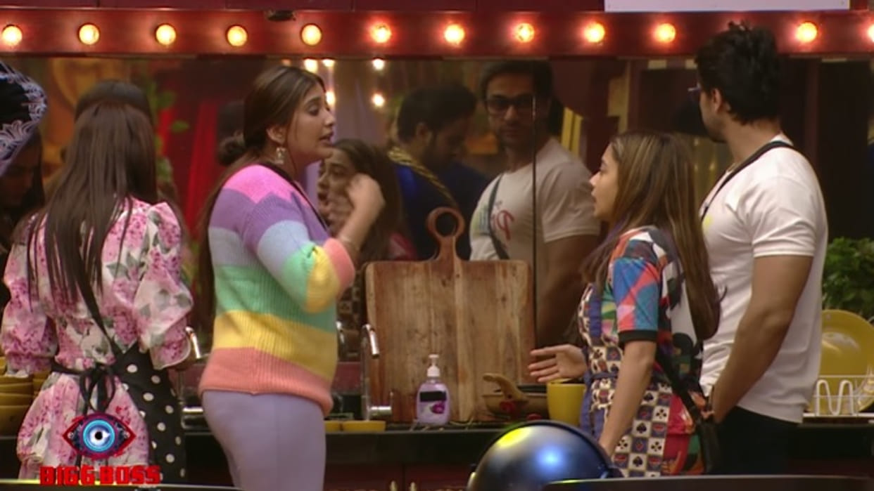 Bigg Boss 16 Tina Datta and Nimrit Kaur Ahluwalia fights for kitchen duty shiv thakare