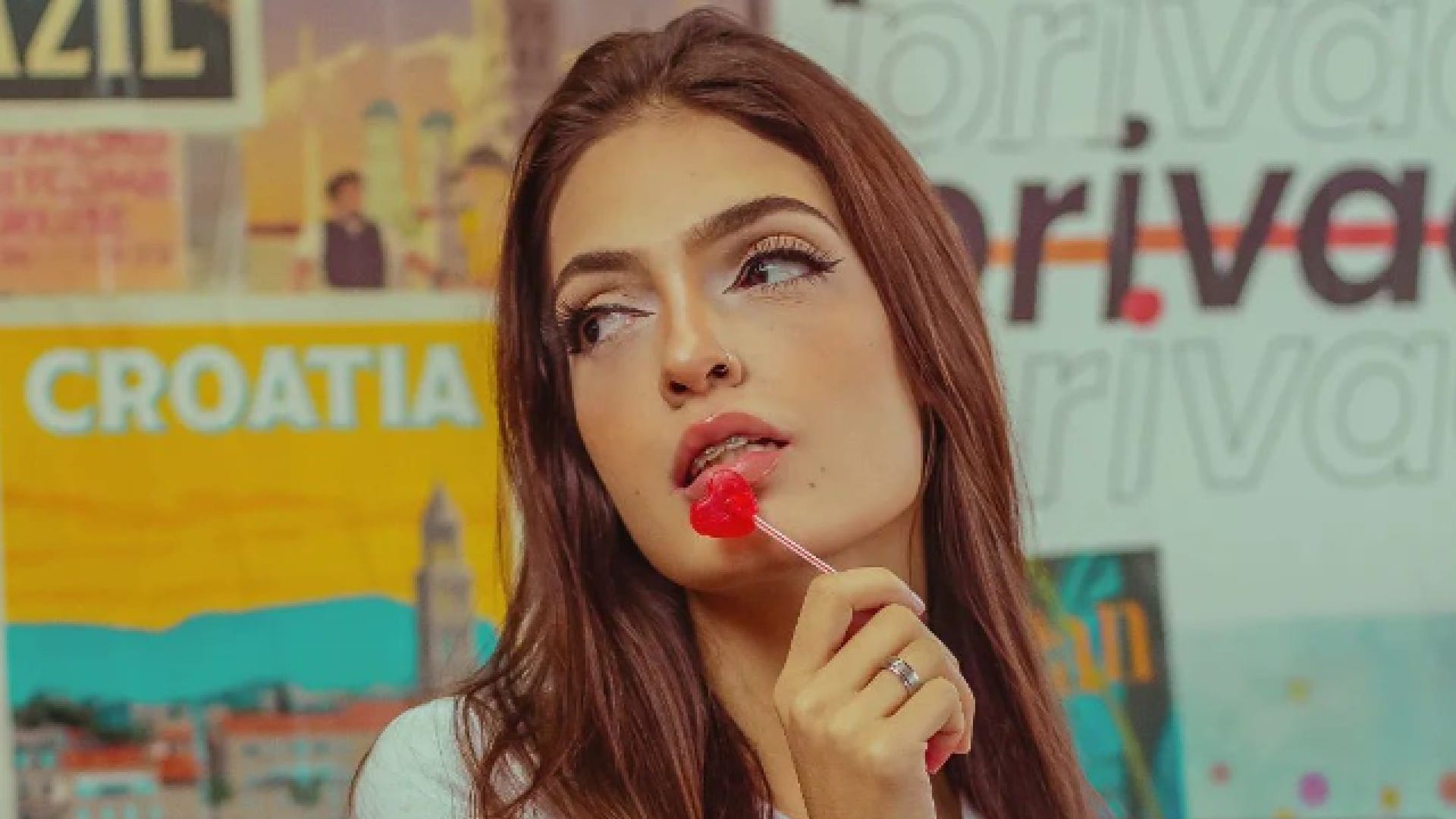 Brazil model Daiane Tomazoni says she will share her topless picture on Brazil's every goal in FIFA WC 2022