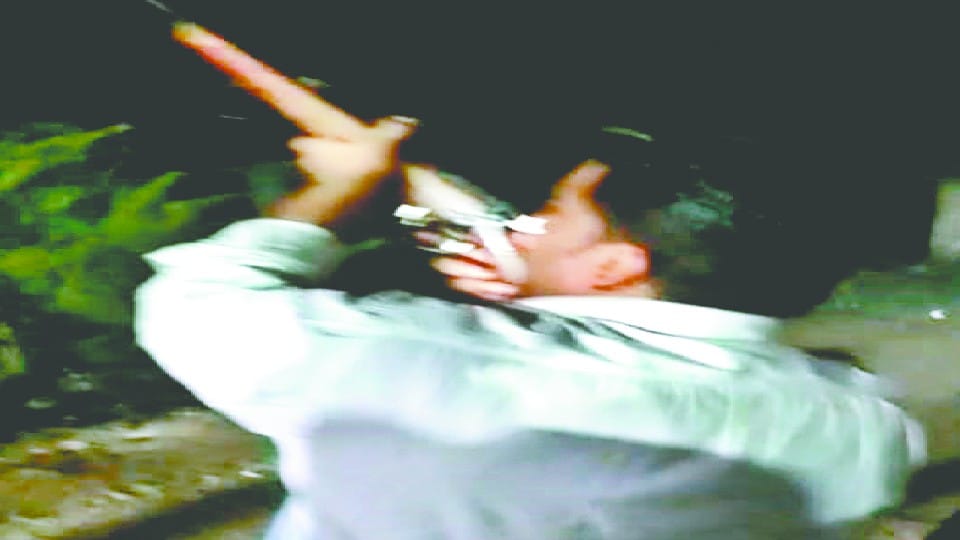 clash over resist of Harsh firing in wedding ceremony in agra
