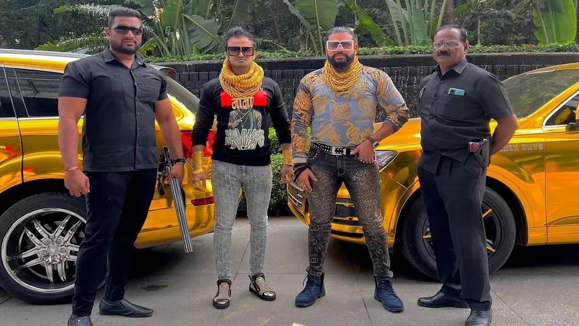 Bigg Boss 16 Wild Card Entry Golden Guys Luxury Lifestyle Gold Car Mobile Of Sunny Nanasaheb bunty Gurjar