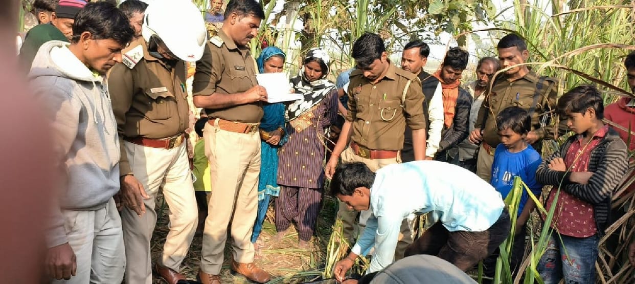 Dead body thrown in the sugarcane field after killing a young man