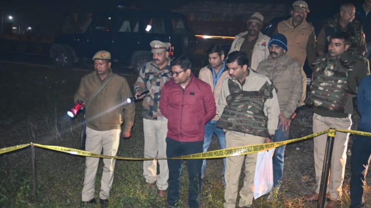 Four prize crooks arrested in police encounter at Kushinagar