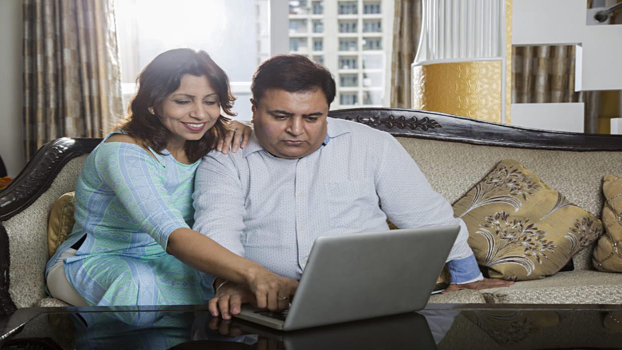 LIC Saral Pension Plan: Husband and wife will get monthly pension after investing in this scheme