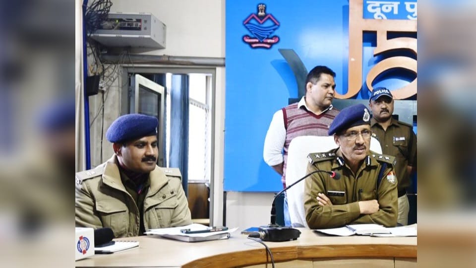 Dehradun Crime News: Lover Firing on girlfriend for cheated in love affair