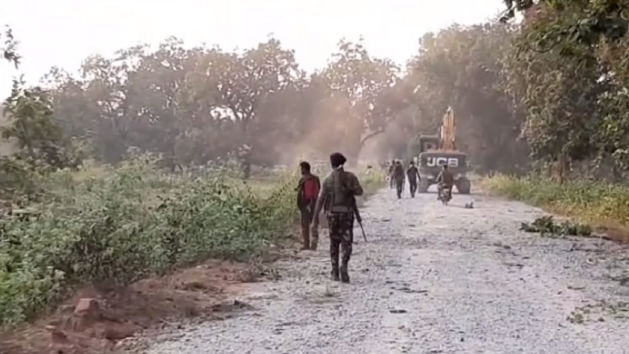 Naxali Encounter In Chhattisgarh-MP Border; Two Naxalites Killed