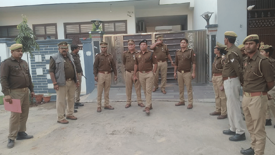 Police raided the house of former SP MLA Rajkumar Yadav in Mainpuri