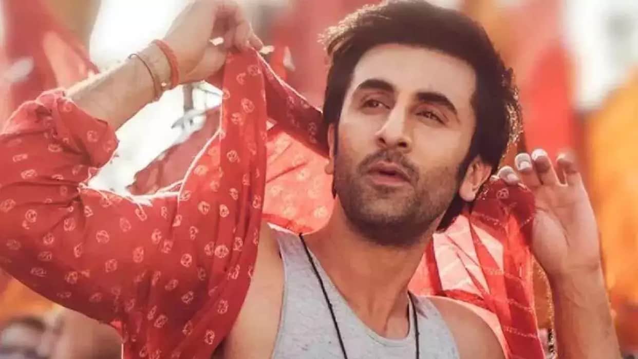 These Bollywood Superstars Had Flop Debut Salman Khan Akshay Kumar Ranbir Kapoor
