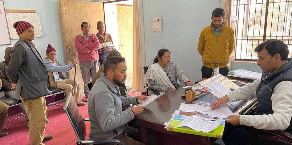 Improve Masmoli-Chalmodi road in three days
