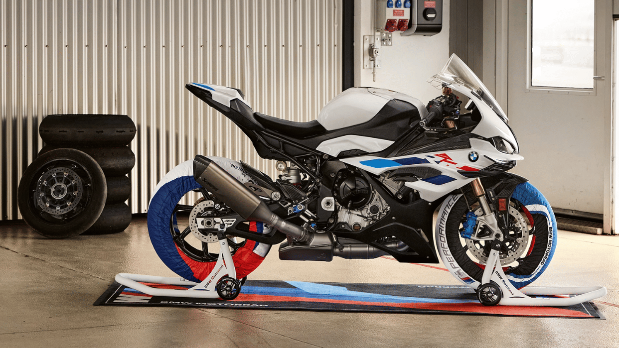 BMW S 1000 RR and Hero Xpulse 200t 4v bikes are coming in December, know engine and price details