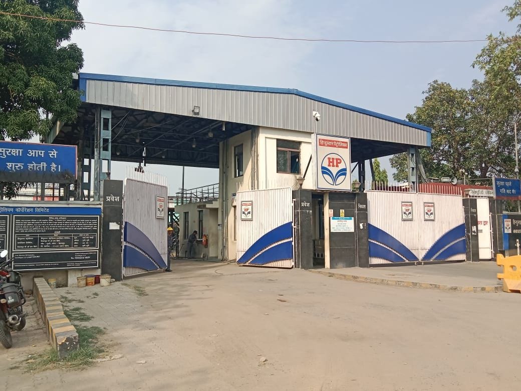 oil not avilable hp 230 pumps