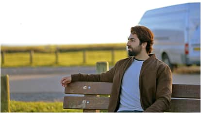 An Action Hero Review in Hindi By Pankaj Shukla Ayushmann Khurrana Jaideep Ahlawat Anirudh Iyer Anand L Rai