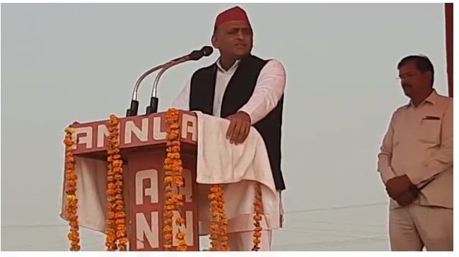 Mainpuri Bypoll, Akhilesh Yadav said This is the area of Netaji and Chacha